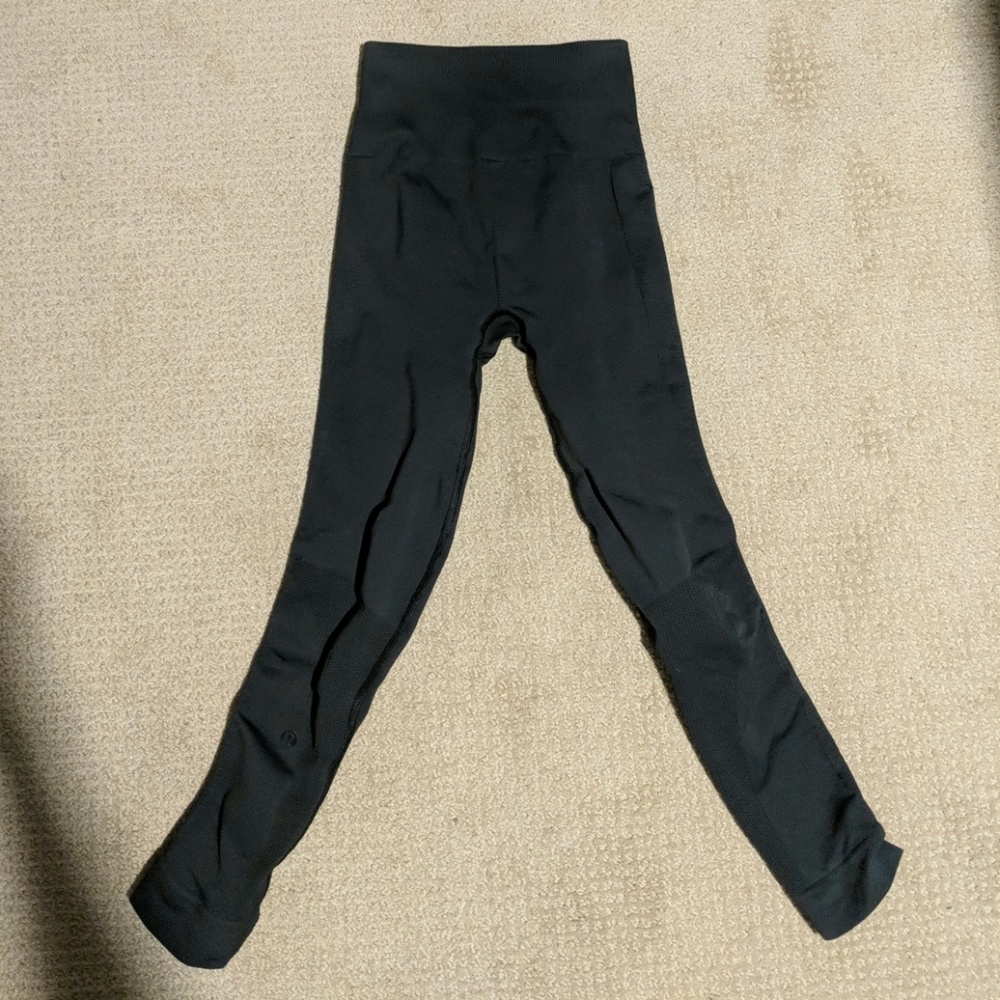 Lululemon leggings sz2